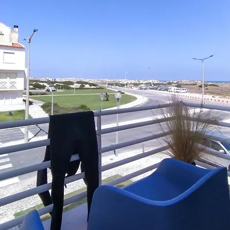 Prow House Apartment